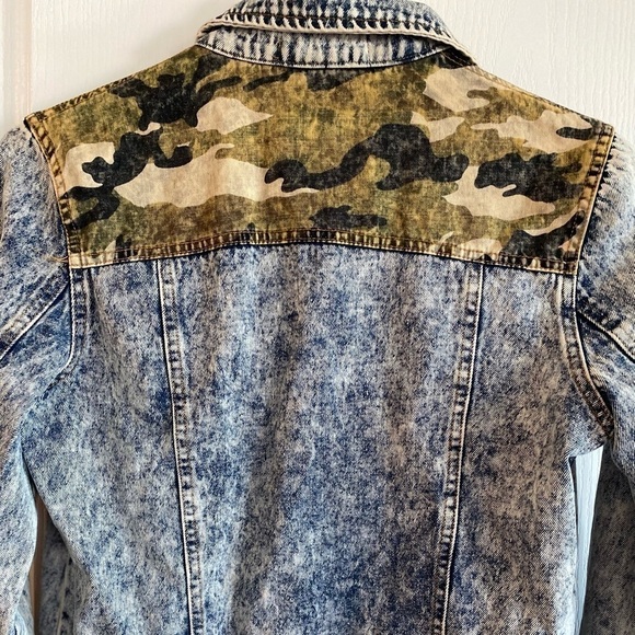 YaYa Club Stonewash Denim Jacket w/ Camouflage Print women's S jean retro boho - Picture 11 of 16